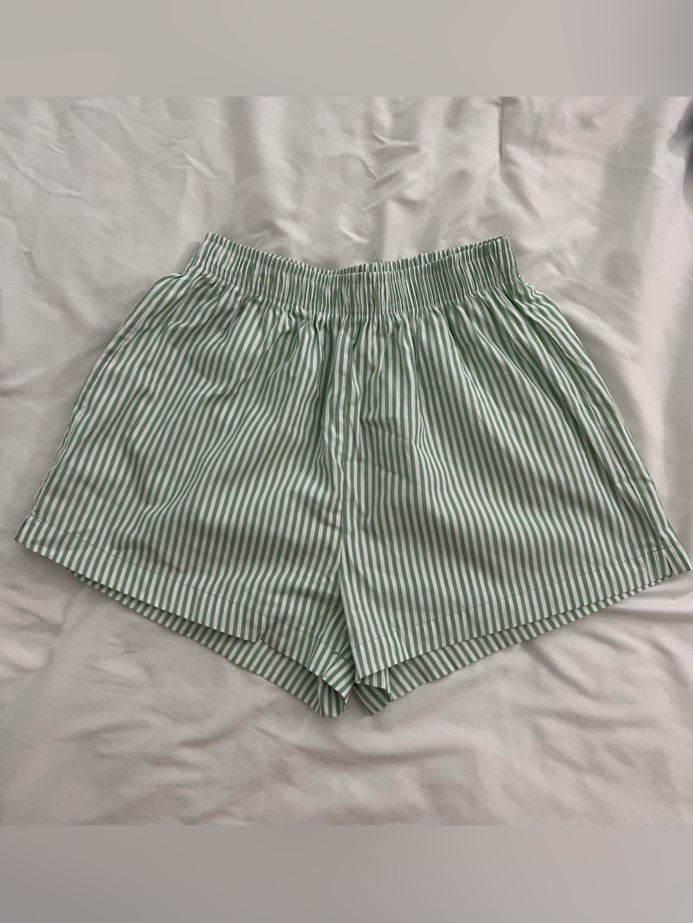 Striped Elastic-Waist Women’s Shorts - Mint Green